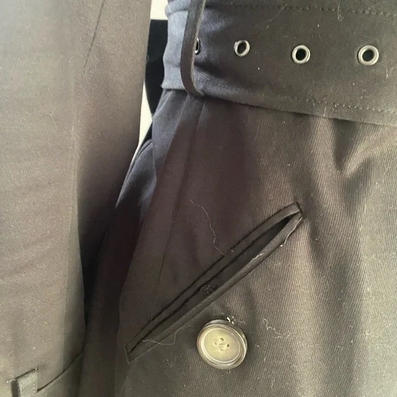 Sinclaire 10 Elegant Black Bow Trench Coat - Picture 4 of 10